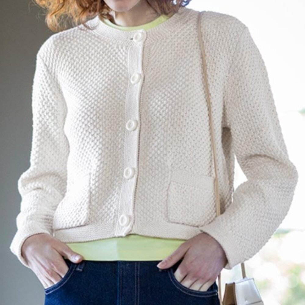 Uniqlo Sweater Jacket Short Knit Cardigan Button Up Size M